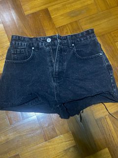 (Category: ) located in . Submitted by d00kkii (Listing ID 1403345969, Image 1). Description: .