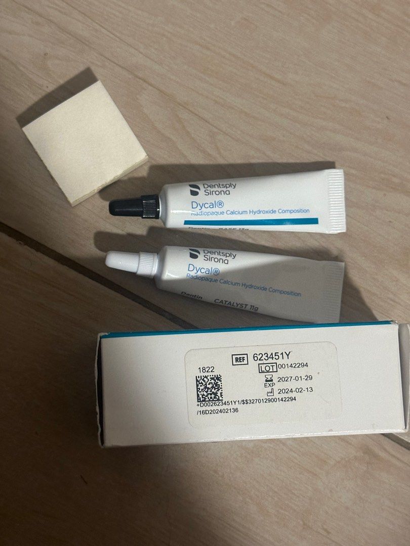 Dycal Radiopaque Calcium Hydroxide Composition (Category: Medical Supplies & Tools) located in Taguig. Submitted by dentisimo (Listing ID 1403367767, Image 2). Description: Used twice on typodont. Super dami pa as in!!!!! .