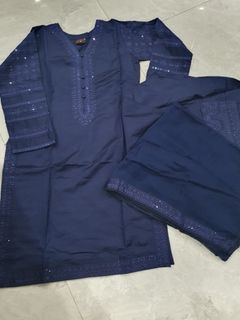 （分類：）位於 。 由 aftabs 提交（商品編號 1403368993，圖片 1）。簡介： 。