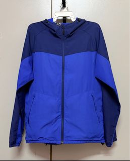 (Category: ) located in . Submitted by thrift.girlz (Listing ID 1403324285, Image 1). Description: .