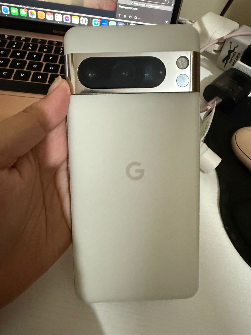 Google Pixel 8 Pro (Category: Google Pixel) located in Indang. Submitted by specialsbya (Listing ID 1403335002, Image 1). Description: Selling Google Pixel 8 Pro 256 GB Openline P27,000 No damage Normal wear and tear Comes with box I was the one who used this Rfs: upgrade You would need a new tempered glass (I will find if i have extra) Location: cavite.
