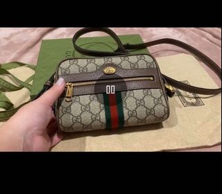 (Category: ) located in . Submitted by iam.mia (Listing ID 1403420241, Image 1). Description: .