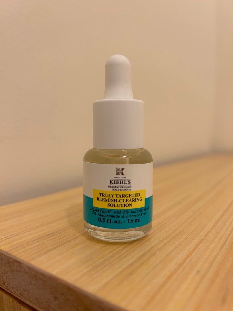 Kiehl's Truly Targeted Blemish-Clearing Solution 15ml (Category: Face Care) located in Mandaluyong City. Submitted by rfsneedfunds (Listing ID 1403343253, Image 1). Description: - Kiehl's Truly Targeted Blemish-Clearing Solution - 15ml bottle - Contains 2% Salicylic Acid - Contains 4% Niacinamide & Licorice Root - Targets blemishes - For clearer skin.