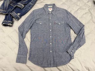（分類：）位於 。 由 Balboa_852 提交（商品編號 1403415537，圖片 1）。簡介： 。