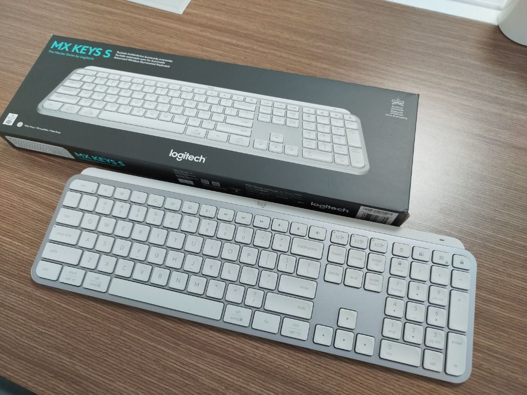 Logitech MX Keys S Wireless/Bluetooth Productivity Keyboard (latest version) (Category: Computer Keyboard) located in Quezon City. Submitted by calibre027 (Listing ID 1403387423, Image 1). Description: Logitech MX Keys S Wireless/Bluetooth Productivity Keyboard (latest version) ✔100% ORIGINAL, not yet opened for repairs, all buttons are crisp ✔ No issues, unli-test upon pickup ✔ SRP is around 6,300 pesos ✔ Package: keyboard, box, cable ✔ meetup -