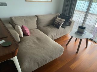 (Category: ) located in . Submitted by cynthiayeo (Listing ID 1403240310, Image 1). Description: .