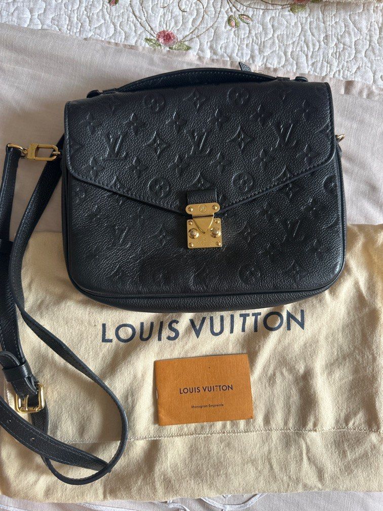 LV Metis (Category: Luxury Bags & Wallets) located in Pasig City. Submitted by editedfinds.ph (Listing ID 1403273083, Image 1). Description: .