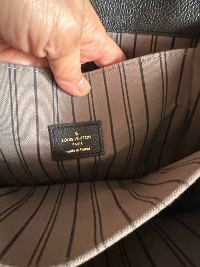LV Metis (Category: Luxury Bags & Wallets) located in Pasig City. Submitted by editedfinds.ph (Listing ID 1403273083, Image 3). Description: .