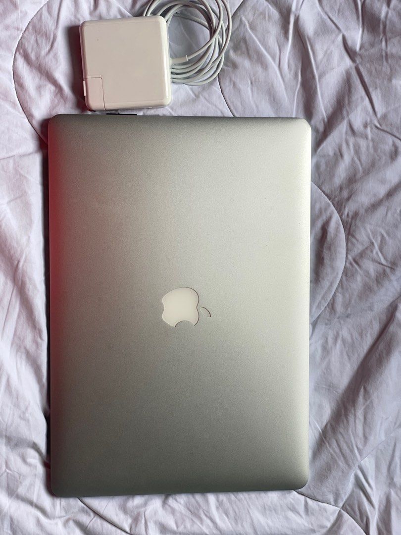 Macbook Pro 2015 (15.4inch) (Category: Laptops & Notebooks) located in Agdangan. Submitted by jvilludo (Listing ID 1403240787, Image 1). Description: 📦 For Sale: MacBook Pro 2015 (15.4-inch) ✅ Inclusions: 💻 MacBook Pro 2015 (15.4-inch) unit 🔌 Charger 💼 Laptop sleeve bag ✅ Condition: Fully functional and in good working condition With minimal dents (no effect on performance) Clean and ready to use 💡 Reason for Selling: No longer used since up