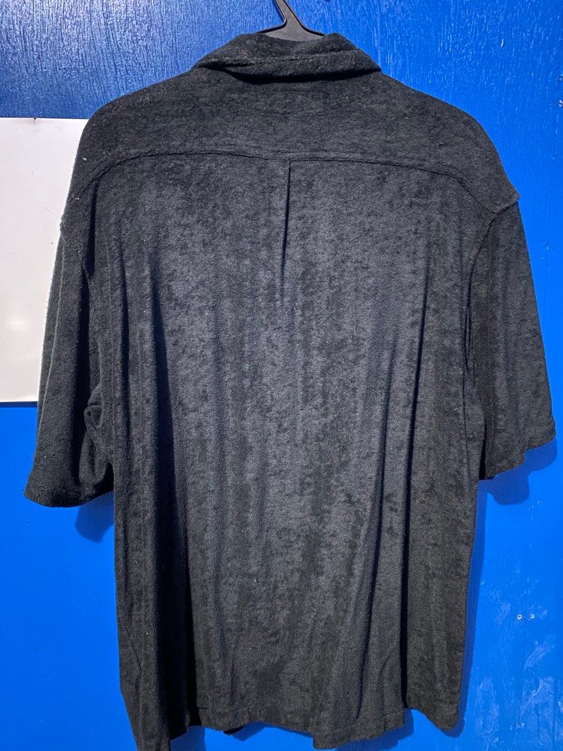 MN+LA Black Velvet Polo (Category: Tshirts & Polo Shirts ) located in Taytay. Submitted by brian_is_decluttering (Listing ID 1403286714, Image 2). Description: 10/10 condition never used and has no flaws. Fits L feels oversized and fabric is velvet. W: 21 L: 29.