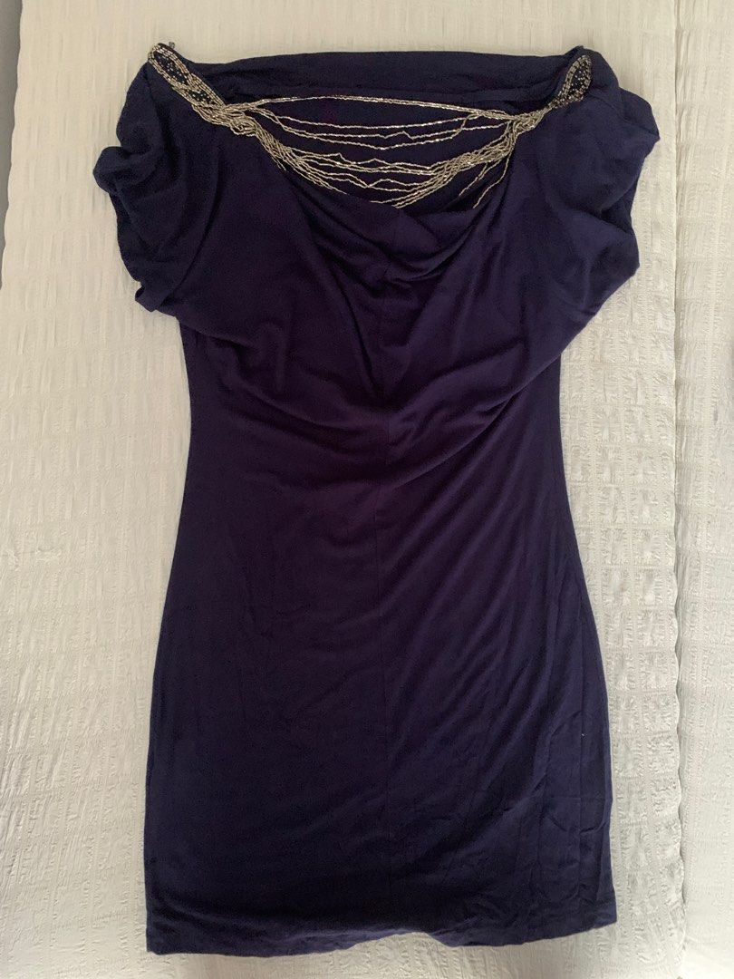 Navy Blue Embellished Dress (Category: Dresses) located in Paranaque City. Submitted by smconsul (Listing ID 1403280218, Image 1). Description: - Navy blue bodycon dress - Embellished neckline - Draped design - Short sleeves - Made of soft, flowing fabric - Perfect for a night out or special occasion - knee length 30 x 17.