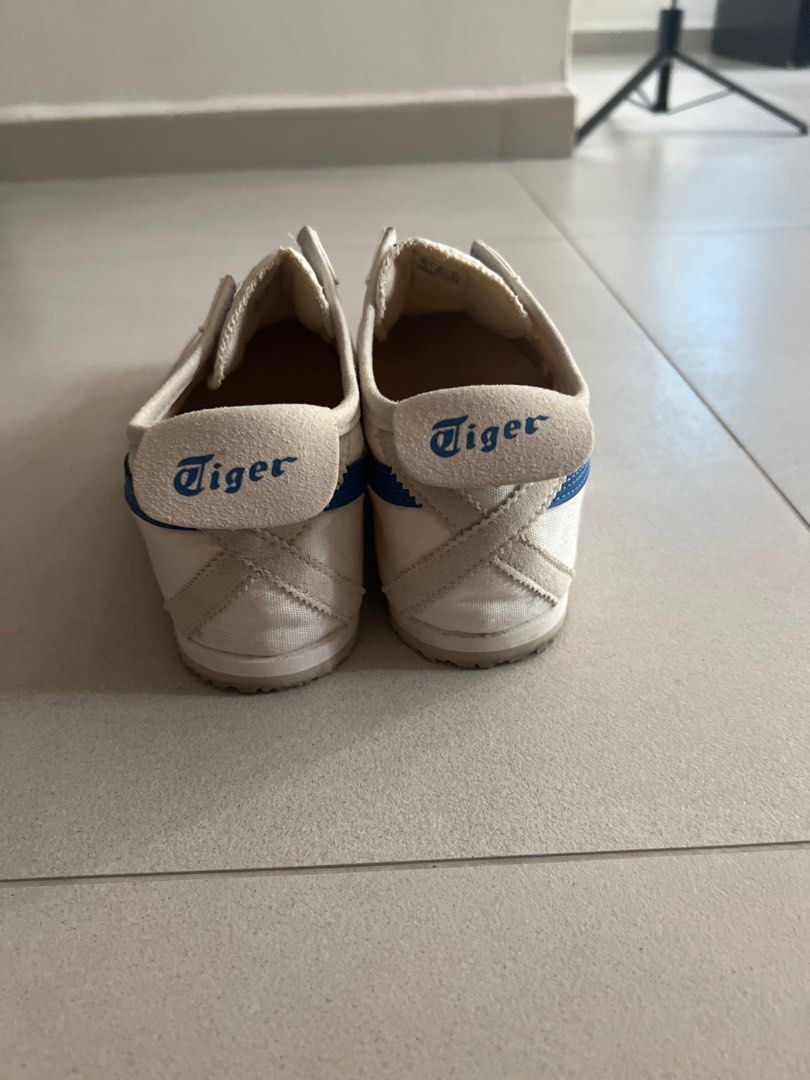 Onitsuka Tiger Mexico 66 Slip On Sneakers (Category: Sneakers) located in Singapore. Submitted by user__648848382 (Listing ID 1403290043, Image 3). Description: Bought From Japan .