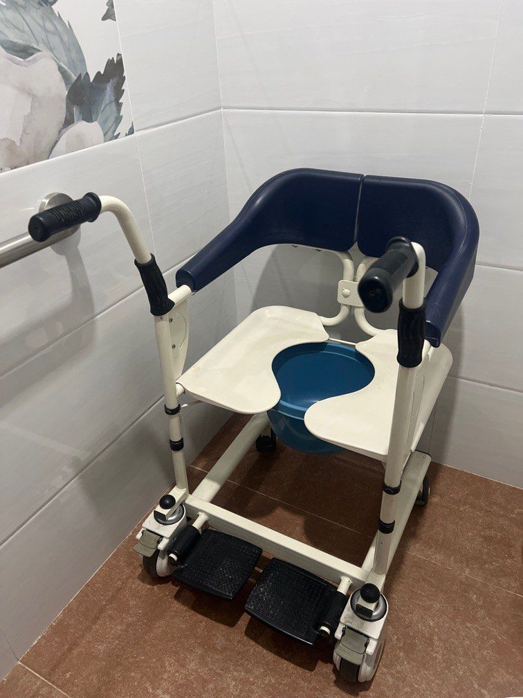 High Quality/ Heavy Duty Patient Bathing Wheelchair / Commode (Category: Industrial Equipment) located in Marikina City. Submitted by katzfind (Listing ID 1403331505, Image 2). Description: Adjustabl; For patient transfer Wheelchair/ Commode for Bathing 3-in-1. Bought in the US- Canada. All original US made.