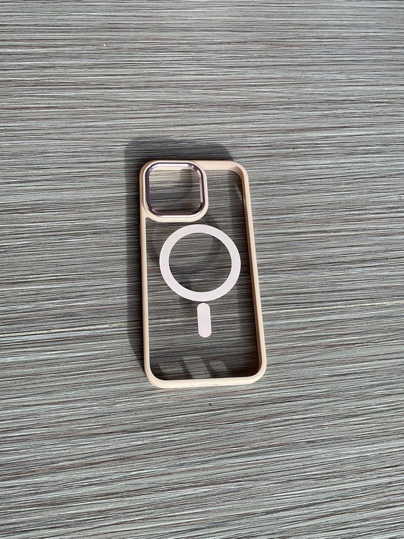 Plain iPhone 15 Pro Max Case (Category: Cases & Sleeves) located in Batangas. Submitted by dae.clutter (Listing ID 1403378274, Image 1). Description: mint condition.