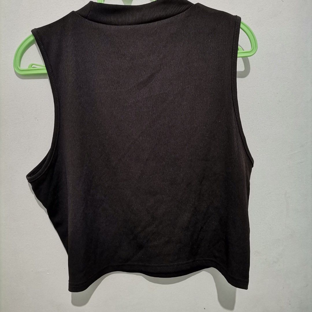 Plus size crop top (Category: Sleeveless) located in Caloocan City. Submitted by fpyf193 (Listing ID 1403422460, Image 2). Description: for sale Plus size crop top choco brown fit up to 3xl stretchable.