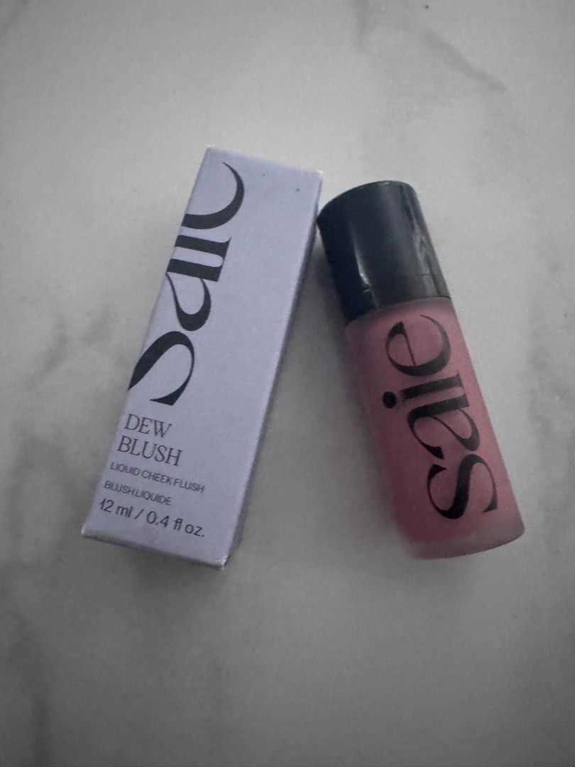 Saie Dew Blush - Lady (Category: Makeup) located in Manila. Submitted by decluterthings888 (Listing ID 1403300114, Image 1). Description: .
