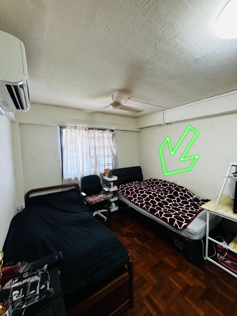 (Category: ) located in . Submitted by ralphoffduty (Listing ID 1403238900, Image 1). Description: .