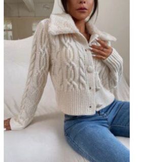 (Category: ) located in . Submitted by berrybee_shop (Listing ID 1403303350, Image 1). Description: .