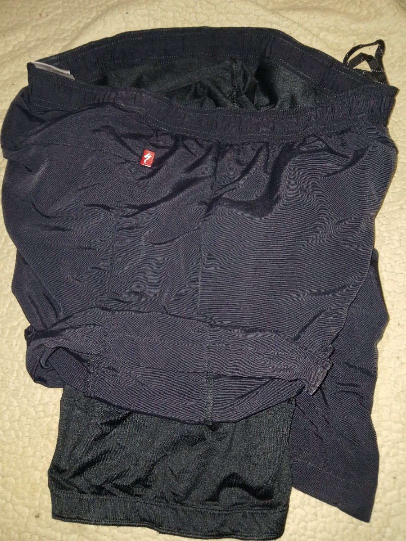 Specialized cycling short (Category: Activewear) located in Caloocan City. Submitted by benthriftshp (Listing ID 1403373667, Image 2). Description: FOR SALE SPECIALIZED PADDED SHORT LARGE ON TAG 32-36×19 DIMES GOOD AS NEW 800+SF GCASH PAYMENT J&T COURIER.