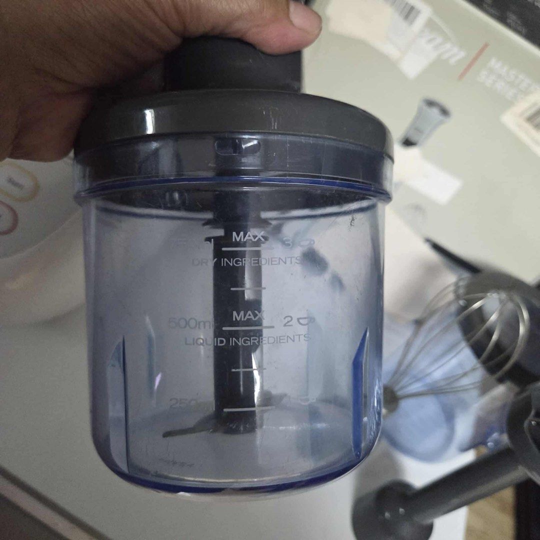 Sunbeam StickMaster Plus Hand Blender (Category: Juicers, Blenders & Grinders) located in Taytay. Submitted by mikz_1303 (Listing ID 1403340647, Image 3). Description: Sunbeam stick master plus Whisk ,beat,chop,blend,puree,&mix Sign of usage Compleat with box 2,500.