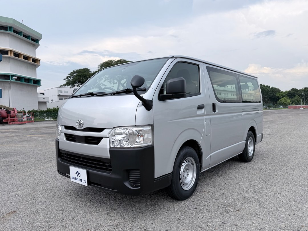 Auto Hiace Toyota Hiace 2.8 DX Auto, Cars, Commercial Vehicles, Used on Carousell