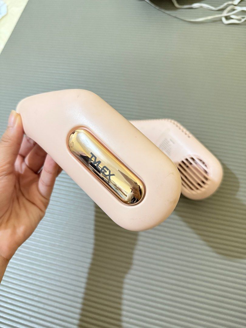 Tylex XM27 Portable Neck Fan (Category: Fans) located in Manila. Submitted by preloveditemsbycas (Listing ID 1403338374, Image 3). Description: Original Price ₱1,299 RFS: Iba na ginanagamit / switched to a new one.