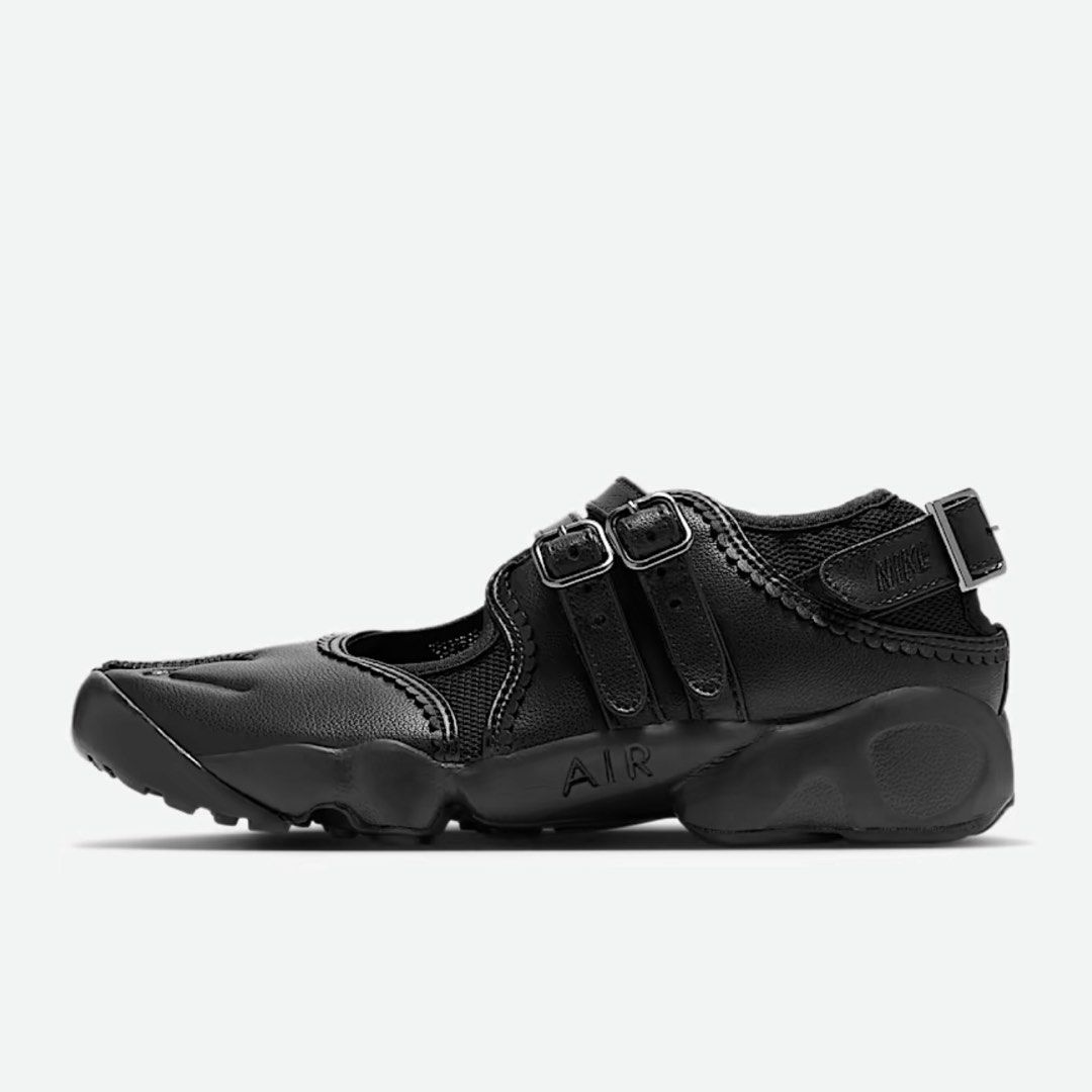 WTB/ LF: Nike Air Rift Buckle (size 7 or 8) (Category: Sneakers) located in Quezon City. Submitted by kirabear (Listing ID 1403332016, Image 1). Description: Looking for Nike Air Rift Buckle! size 7 or 8 pls send me a dm if u have for sale :).