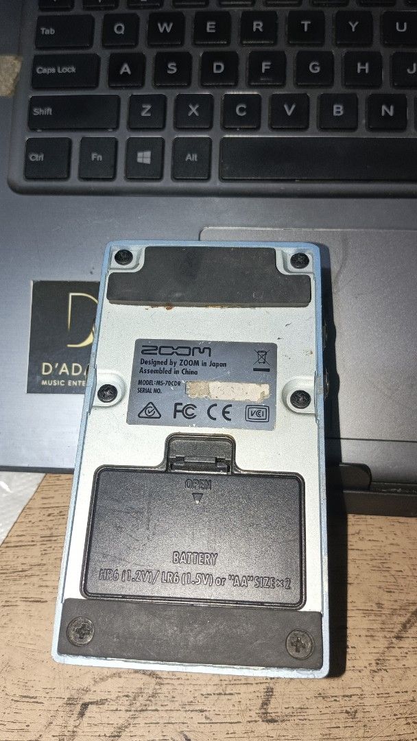Zoom Ms70 CDR (Category: CDs & DVDs) located in Quezon City. Submitted by dadadeyn (Listing ID 1403271061, Image 2). Description: no issue rfs. emergency.