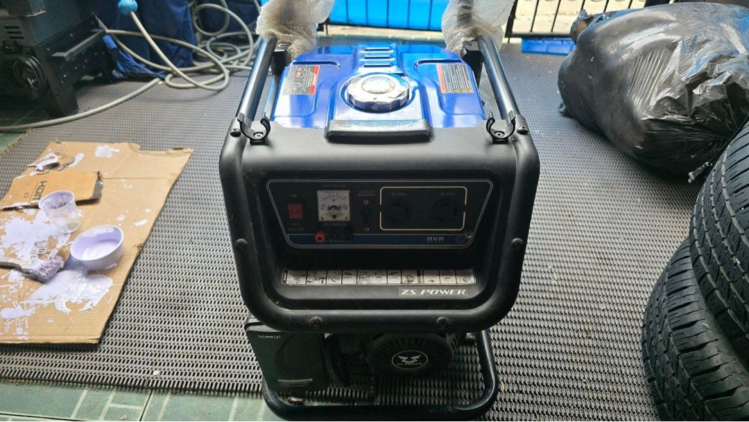ZS Power KB3000 Generator (Category: Construction Tools & Equipment) located in Taytay. Submitted by mikz_1303 (Listing ID 1403268844, Image 3). Description: ZS Power Gasoline 3000KB Generator No issue Newly maintenance RFS may mas malaki na generator 18k.