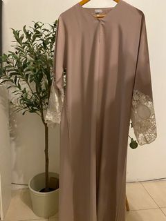 (Category: ) located in . Submitted by danakamal (Listing ID 1403432372, Image 1). Description: .