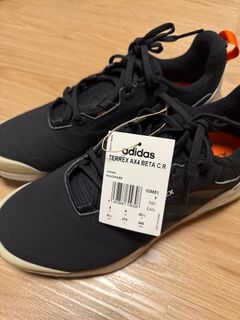 Adidas 行山出售| 波鞋| Carousell Hong Kong