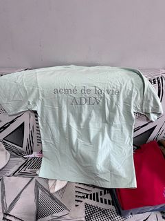 (Kategori: ) berada di . Dikirim oleh shadows_string (ID iklan 1403442240, Gambar 1). Deskripsi: .