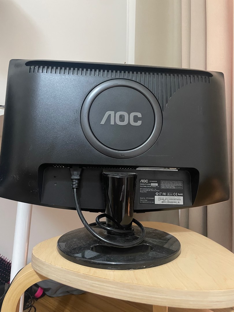 AOC LCD Monitor 19inch, Computers & Tech, Parts & Accessories, Monitor ...
