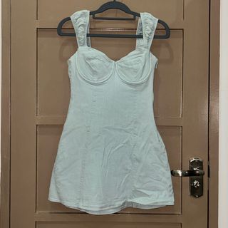 (Category: ) located in . Submitted by bestdressedd (Listing ID 1403608236, Image 1). Description: .