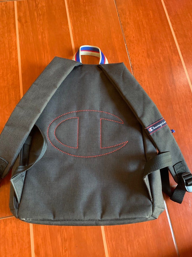 Champion Supercize Mini Black Backpack (with issue) see last pic (Category: Backpacks) located in Antipolo. Submitted by TheOne21 (Listing ID 1403485495, Image 2). Description: .