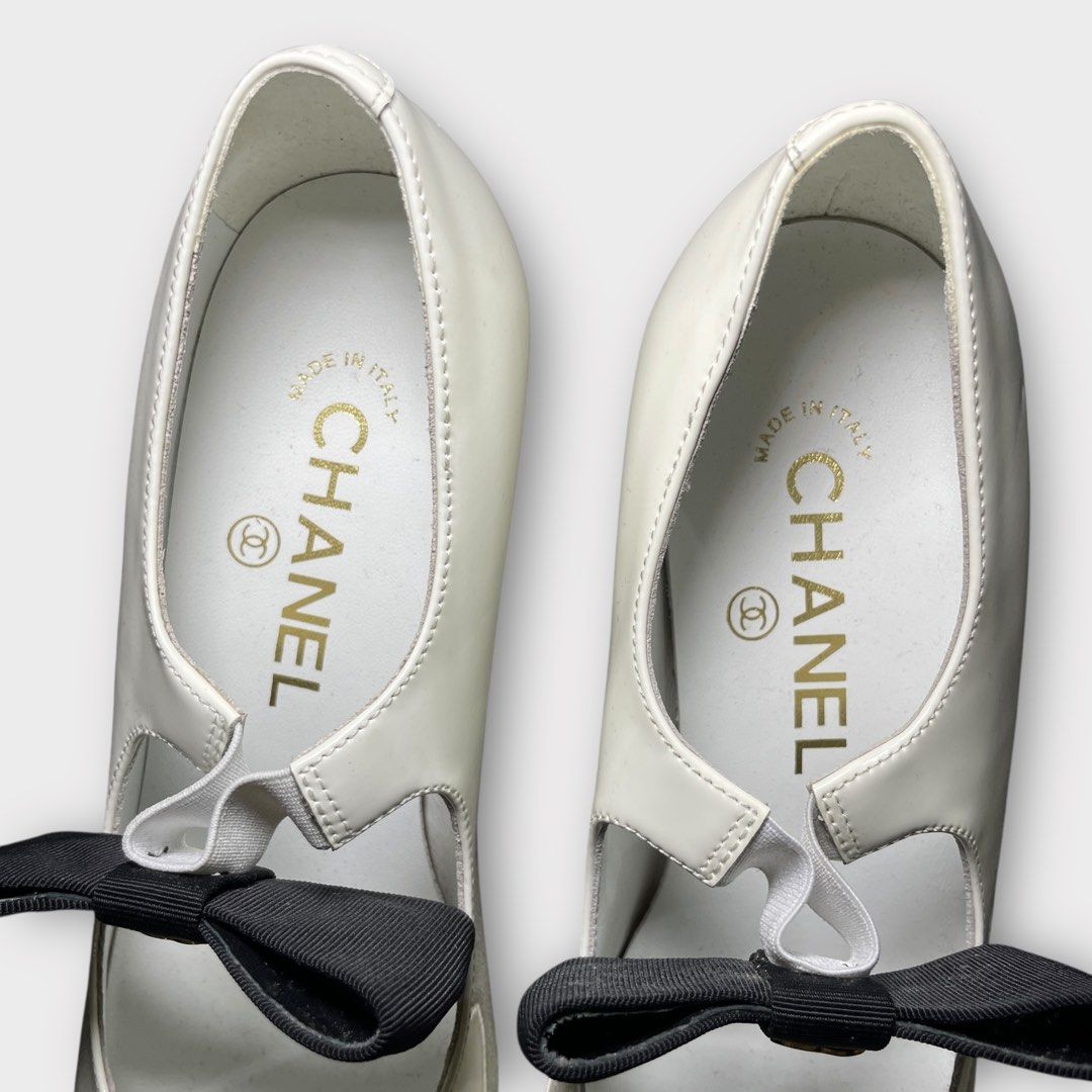 Chanel - Interlocking CC Logo Bow White Patent Mary Jane Heels (Category: Heels) located in Los Banos. Submitted by declutterking (Listing ID 1403611405, Image 2). Description: Size 36C Pair only Excellent condition Minimal signs of use Authentic.
