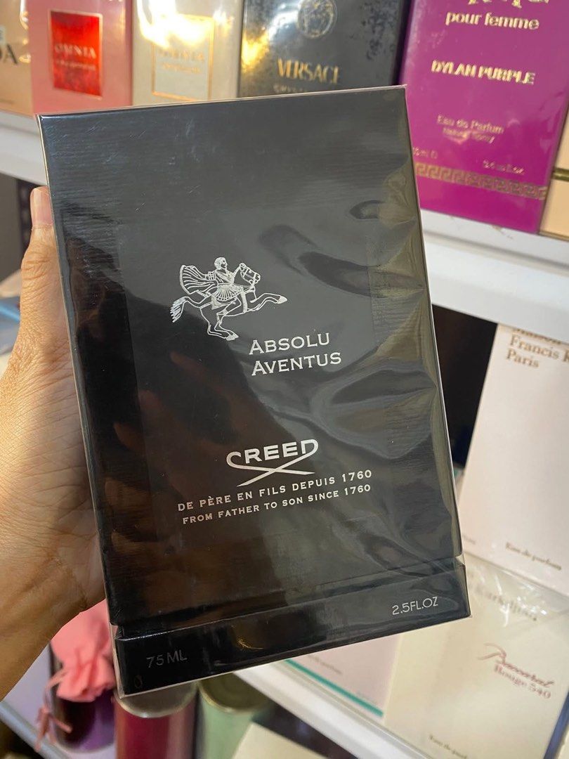 CREED ABSOLU AVENTUS (Category: Fragrance & Deodorants) located in Quezon City. Submitted by embereshop2 (Listing ID 1403480950, Image 1). Description: Items are not on-hand. For orders, payment is required upon ordering. Release will be the next day (or following day) since we source them from the warehouse. 📌Perfect gift for birthdays, Christmas, o kahit anong okasyon! ✨Hindi ka mapapahiya, promise same na same sa 0G ang amoy at long-lasting p