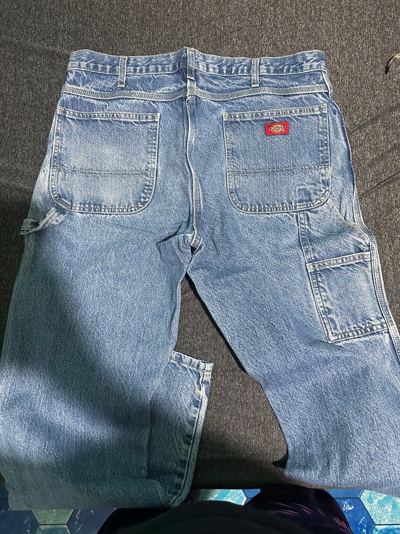 DICKIES CARPENTER DENIM (Category: Jeans) located in Manila. Submitted by centralpee (Listing ID 1403544807, Image 2). Description: crispy 10/10 no issue 33-35 waistline 42length 36x32 on tag declut.