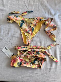 (Category: ) located in . Submitted by thecloset.edit.ph (Listing ID 1403558841, Image 1). Description: .
