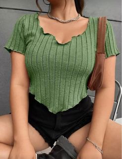 (Category: ) located in . Submitted by rediamond (Listing ID 1403547596, Image 1). Description: .
