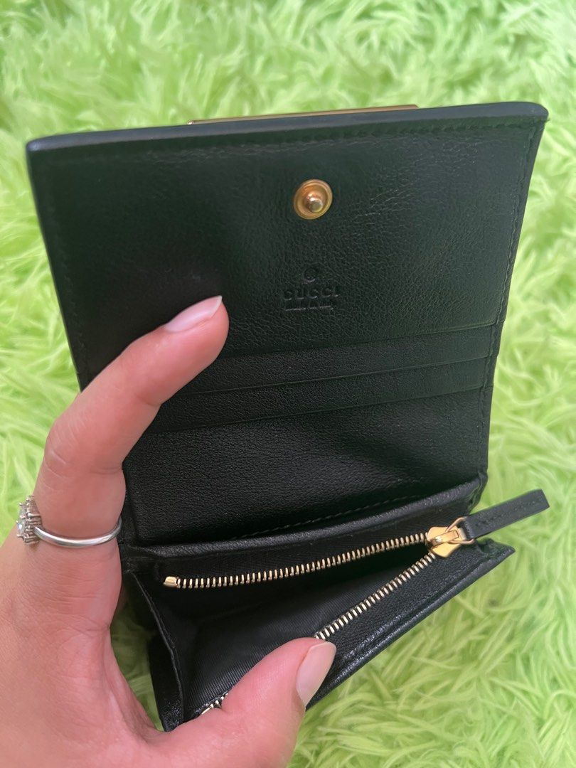 Gucci GG Embossed Wallet Bifold (Category: Luxury Bags & Wallets) located in Quezon City. Submitted by sofia_1225 (Listing ID 1403483994, Image 3). Description: Guaranteed Like New Guaranteed original Cards lang nilalagay ko Hard to let go kasi cute sya Pa legit check nyo nalang po para ma-sure nyo. Wala na kasi yung box nya at card. Moneyback pag proven fake po. Willing to do meet up naman for quality check before proceeding with the transaction