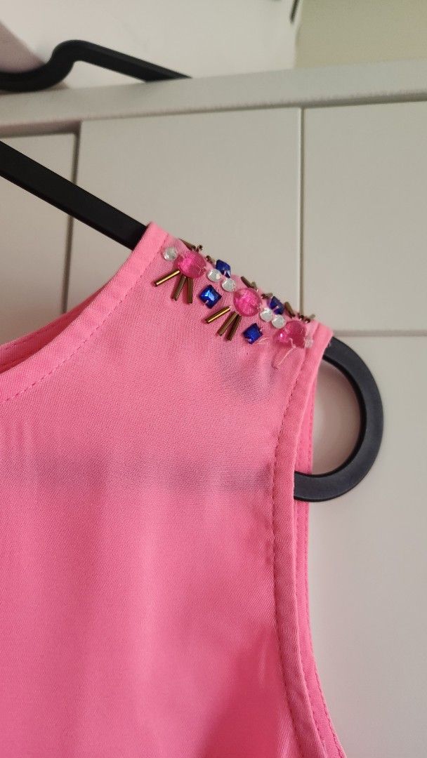 Human pink embellished sleeveless top (Category: Sleeveless) located in Manila. Submitted by bbniall (Listing ID 1403497648, Image 2). Description: - needs some stitching.
