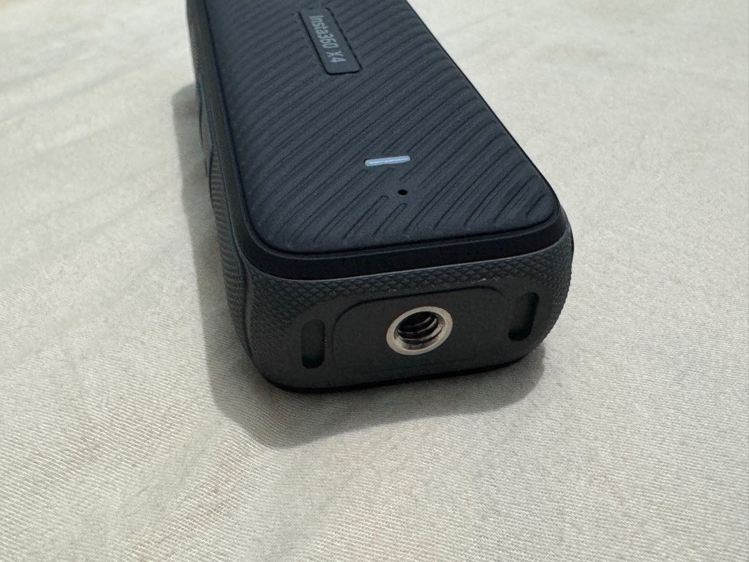 Insta360 X4 (Category: Cameras) located in Pasig City. Submitted by raffy210 (Listing ID 1403432748, Image 2). Description: Insta360 X4 Brandnew Openbox.