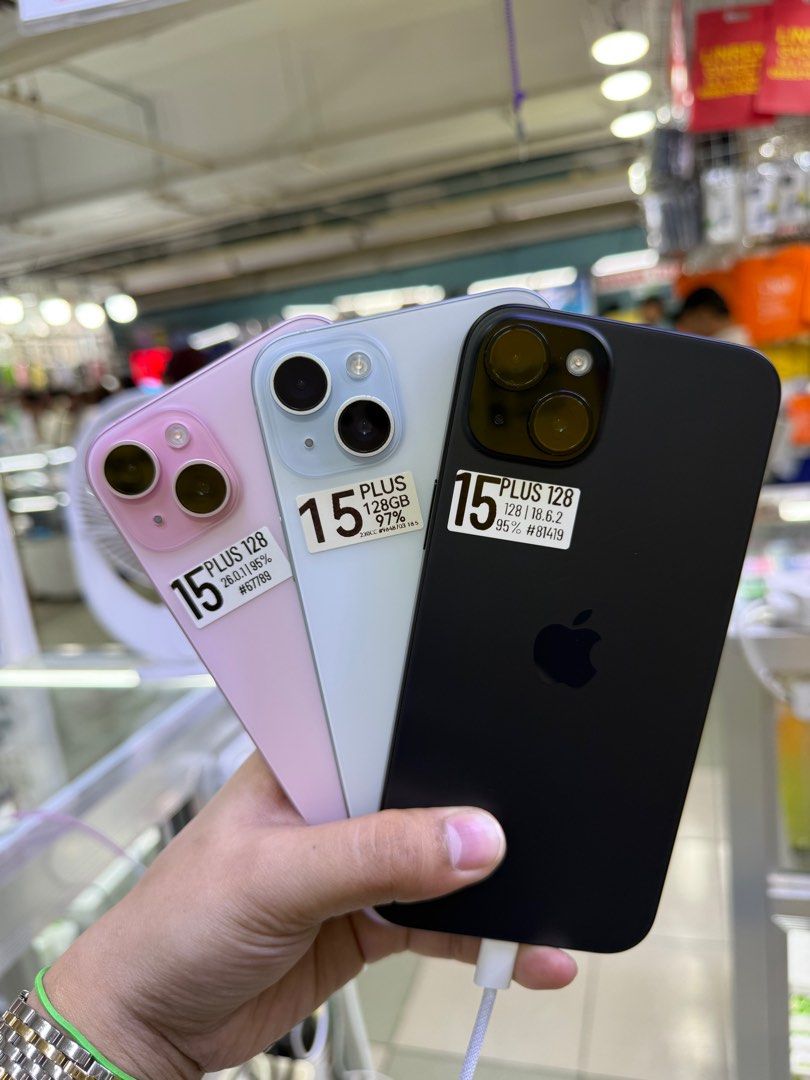 iPhone 15 Plus 128GB Factory Unlock No Issue Secondhand (Category: iPhone 15 Series) located in Pasig City. Submitted by FarAndRayShop (Listing ID 1403437478, Image 1). Description: OPEN FOR SWAP/SELLING/BUYING (RFS: Buy and Sell) Price: 31,499 iPhone 15 Plus 128GB •Factory Unlock •NO HIDDEN ISSUES •TEST TO SAWA •Authentic Phone Physical store in Greenhills Shopping Center XC-07 Stall Number Look For Rayray Or Anika NO CASH INSTALLMENT We are ope