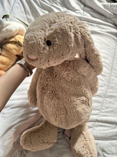 (Category: ) located in . Submitted by scarlet.789 (Listing ID 1403492033, Image 1). Description: .