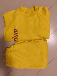 （分類：）位於 。 由 eirgma 提交（商品編號 1403534248，圖片 1）。簡介： 。