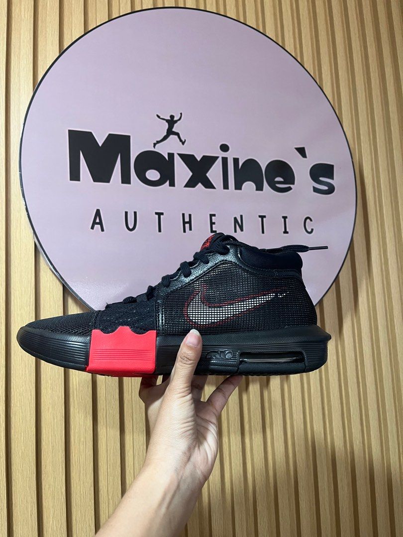 Lebron witness 8 breds (Category: Sneakers) located in Pinamalayan. Submitted by chay0921 (Listing ID 1403446496, Image 1). Description: .