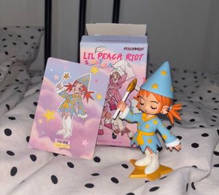 (Category: ) located in . Submitted by bookish_shelf (Listing ID 1403491668, Image 1). Description: .