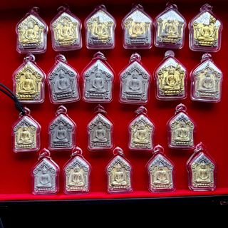 (Category: ) located in . Submitted by genuine_amulets (Listing ID 1403455502, Image 1). Description: .