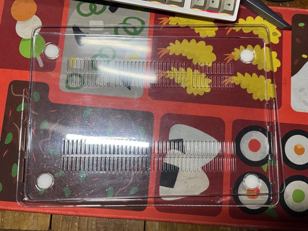 Macbook Pro 2021 14 inch Clear Case (Category: Laptop Bags & Sleeves) located in Taguig. Submitted by skibbiditoilet (Listing ID 1403462390, Image 1). Description: - used for a week lang 📍brgy. rizal, taguig.